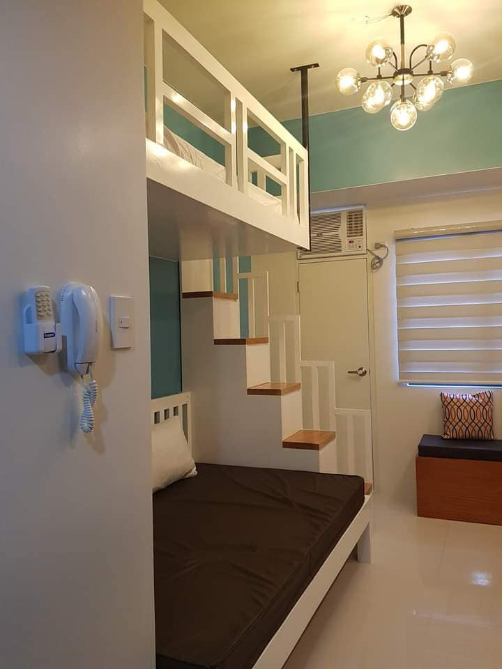 Gallery 2