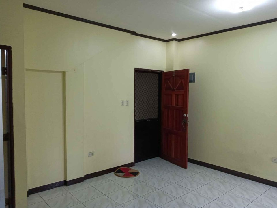Gallery 2
