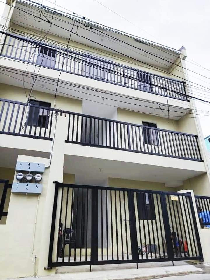STUDIO APARTMENTS FOR RENT in Sampaloc St. Pembo Makati City
