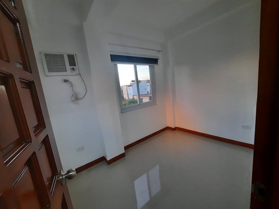 Gallery 4