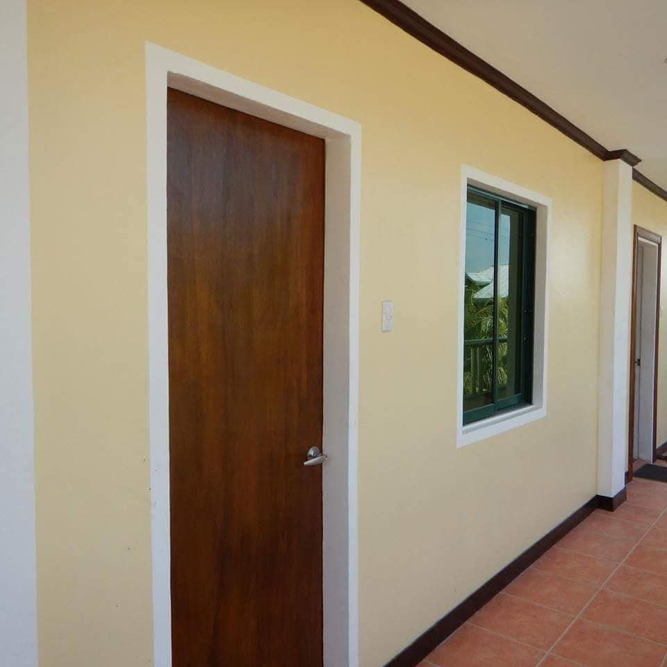 Room for Rent / Apartment