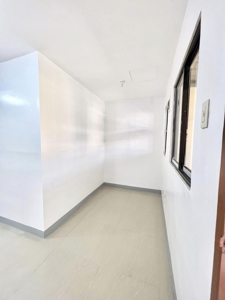 Gallery 4