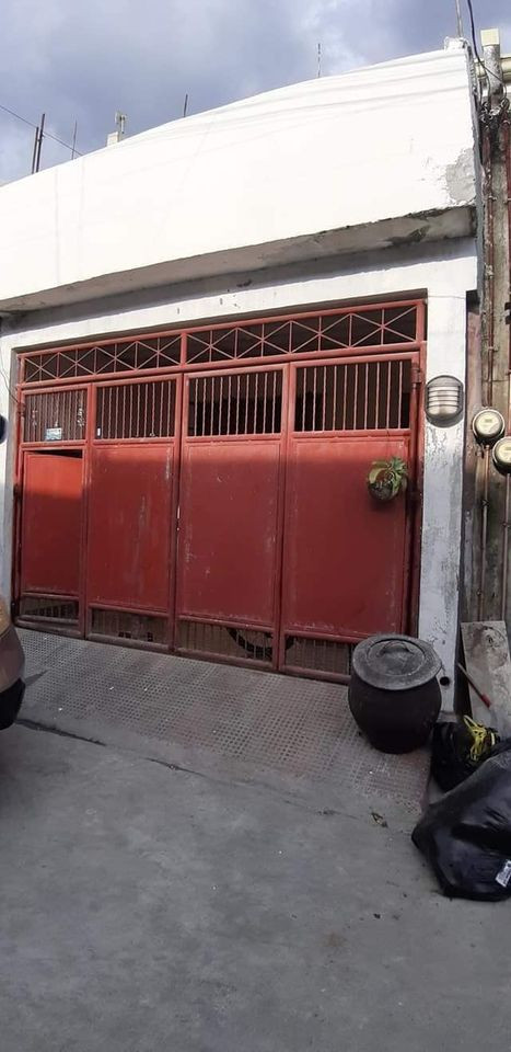 HOUSE FOR RENT