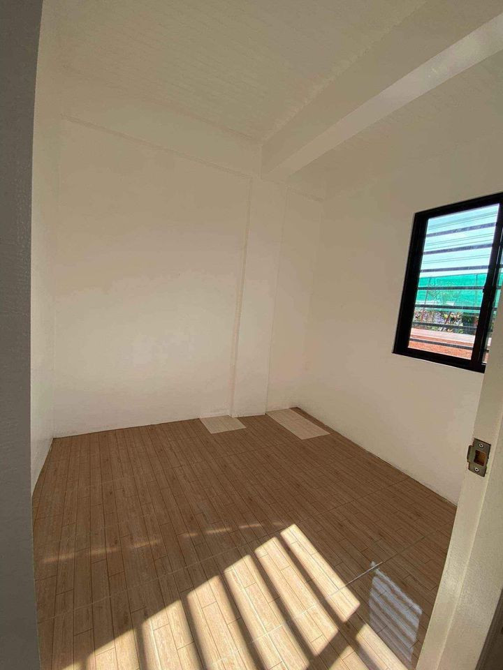 Gallery 4