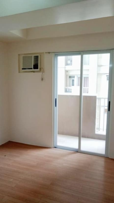 CONDOMINIUM FOR RENT IN MAKATI