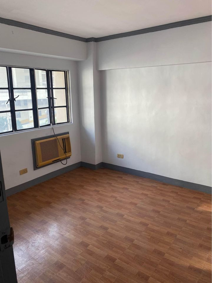 Gallery 5