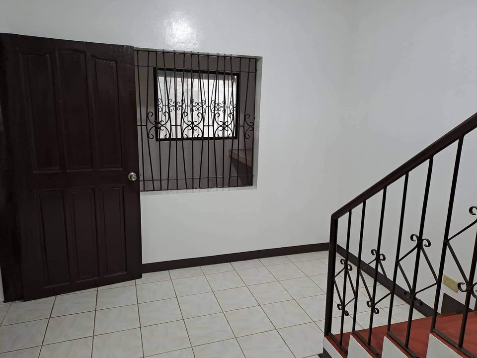 Gallery 3