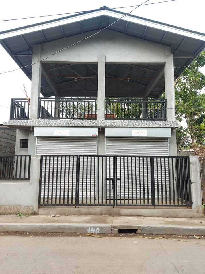 2 storey commercial space for rent... pide gawin grocery store