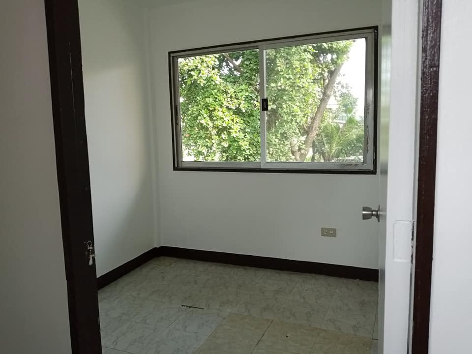 Gallery 4