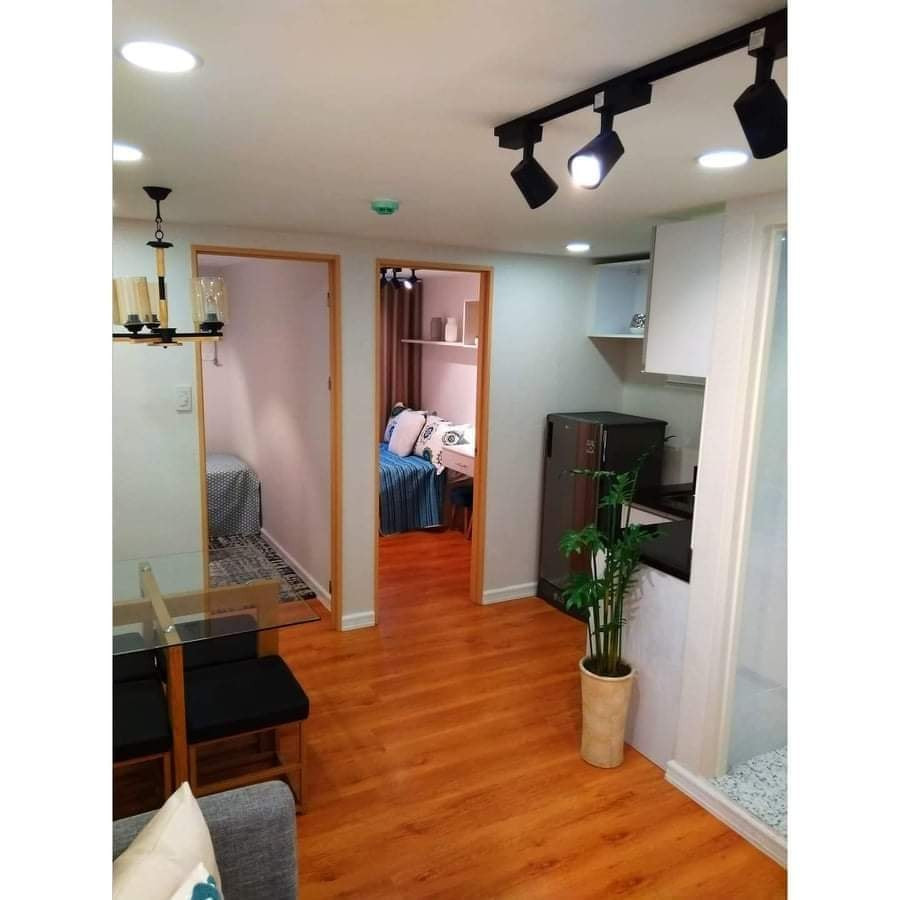 Gallery 2