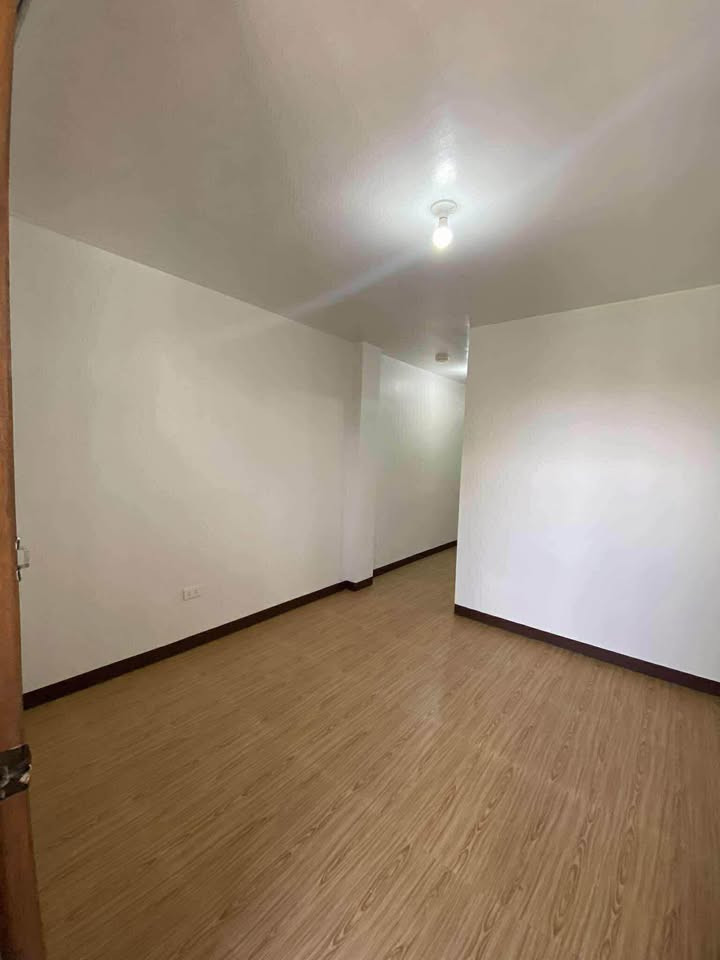 Gallery 4