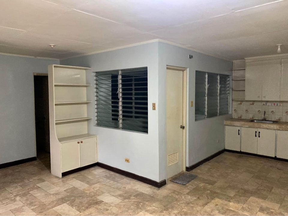 2 BR apartment unit for rent in Yakal near bambang