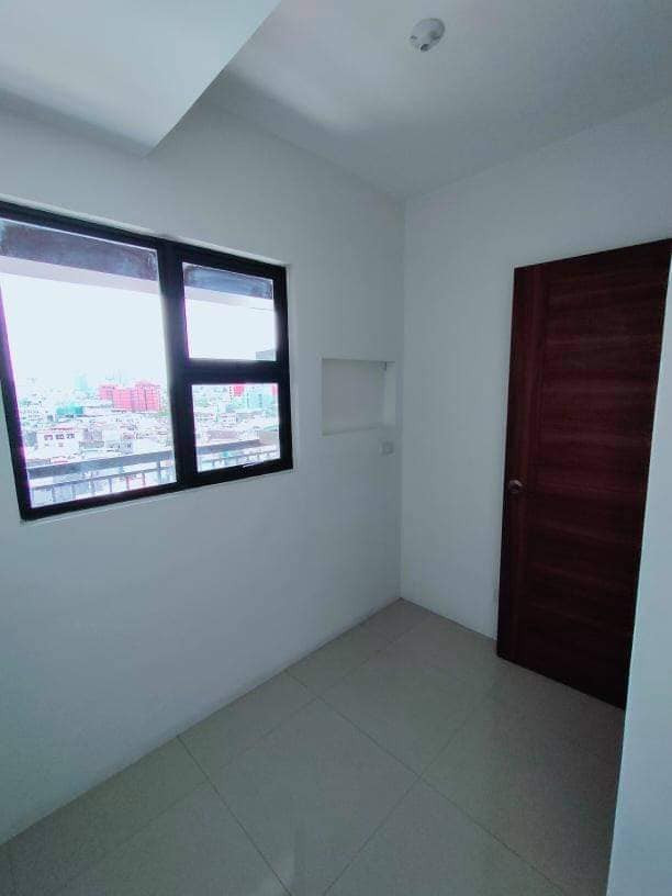 Gallery 4