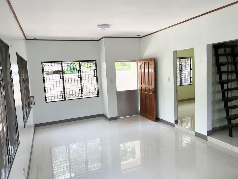 Gallery 5