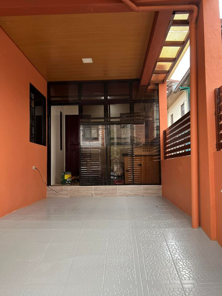 Gallery 2