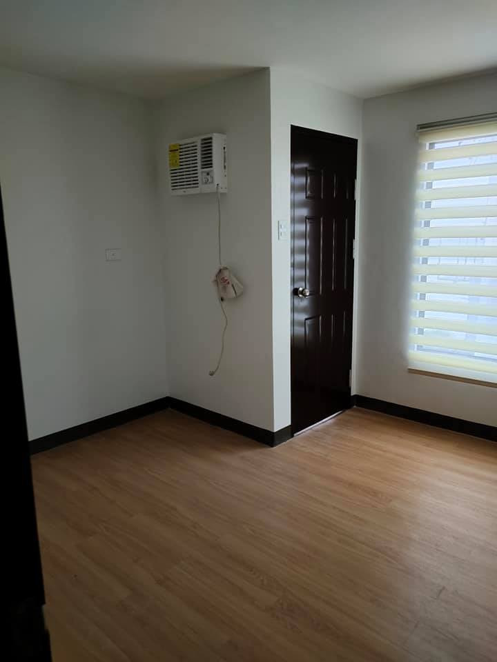 Gallery 5