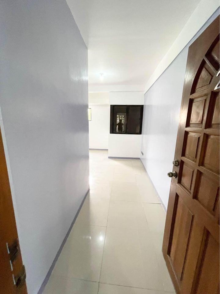 Gallery 4