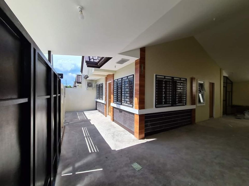 HOUSE FOR RENT