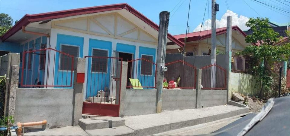 For rent house and lot