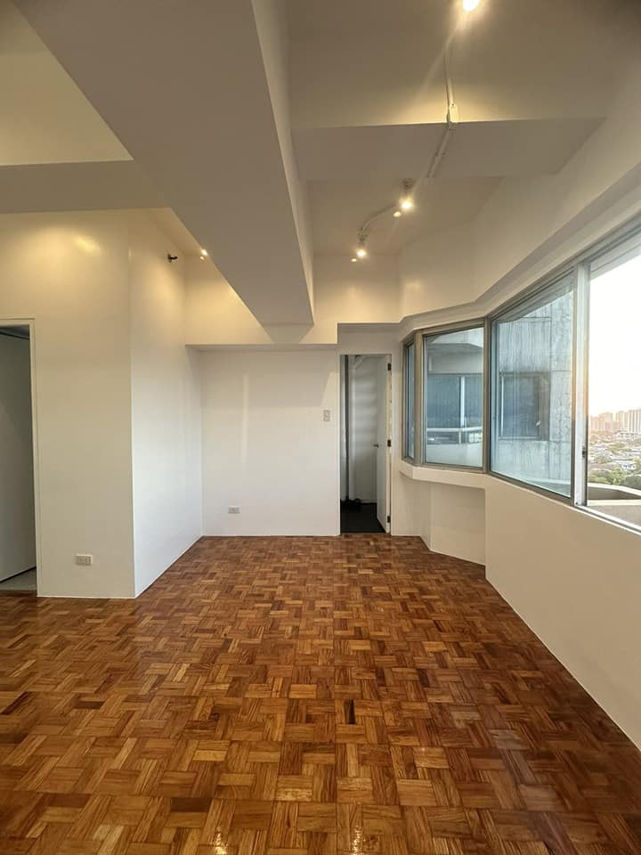 Gallery 2