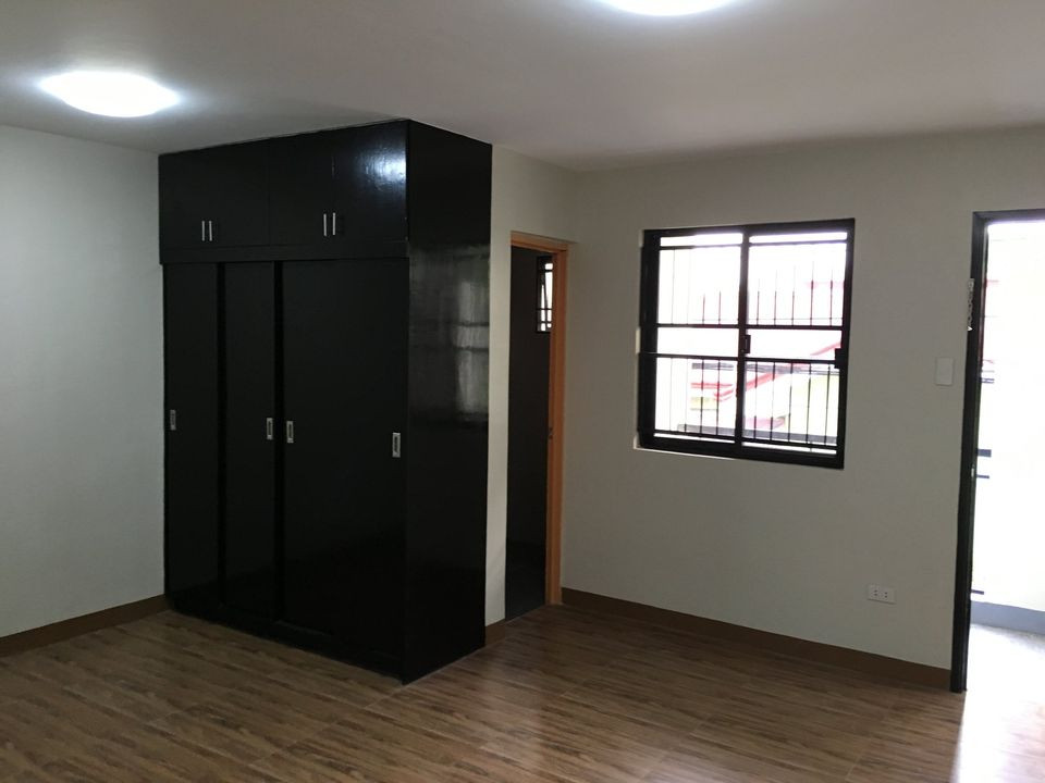 Gallery 3
