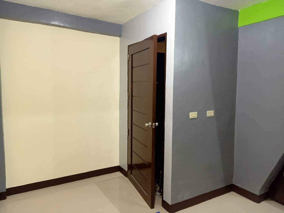 Gallery 2