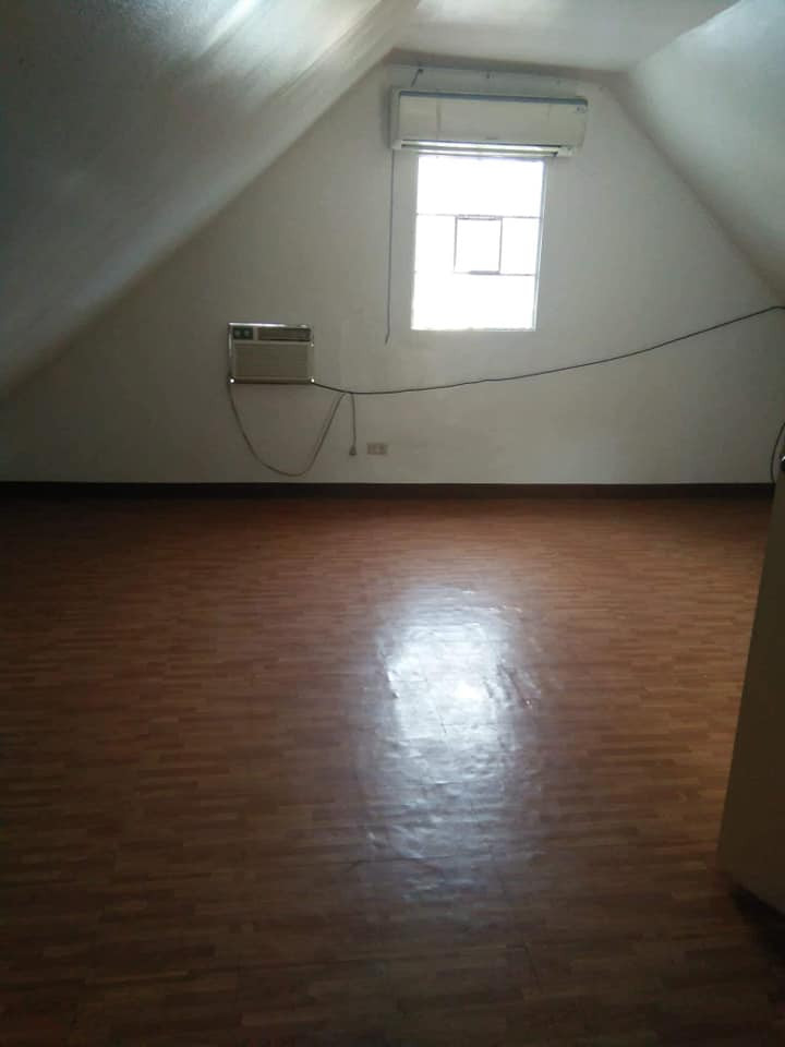 Gallery 4