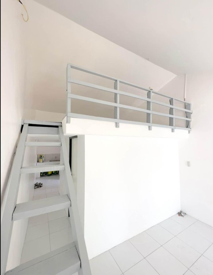 Gallery 4