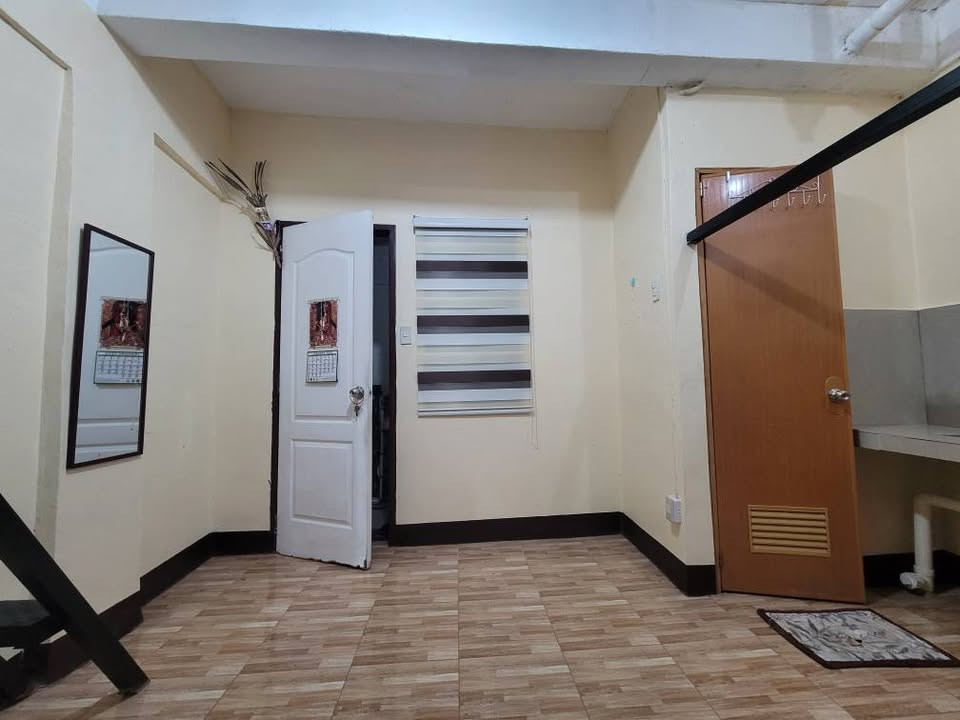 Gallery 2