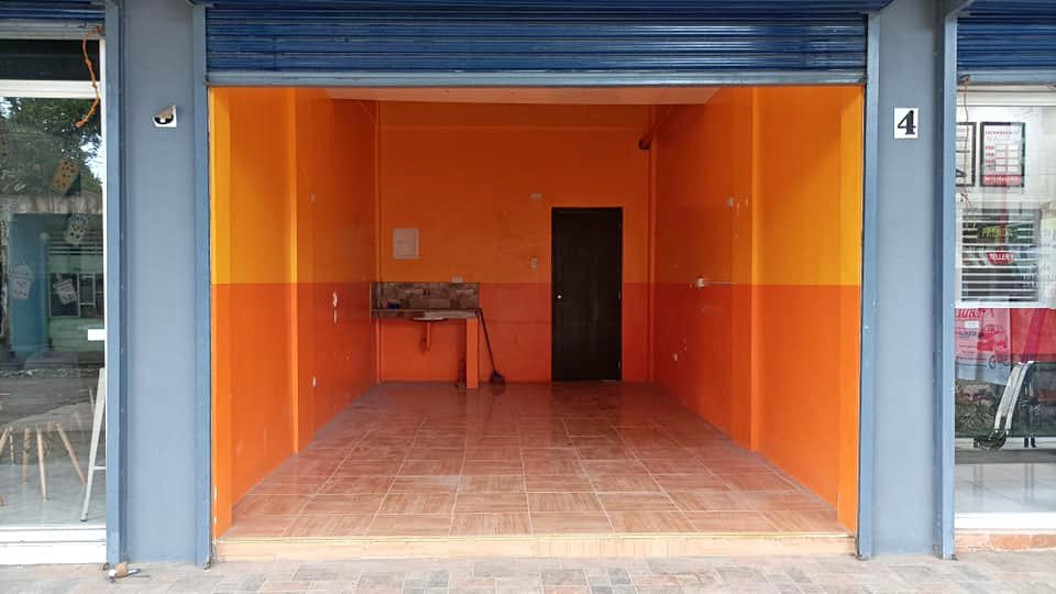 For lease commercial/residential units
