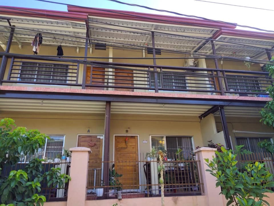 2 BR Apartment For Rent In Paranaque