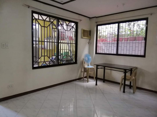 HOUSE FOR RENT in T. Mascardo St. Project 4, Quezon City