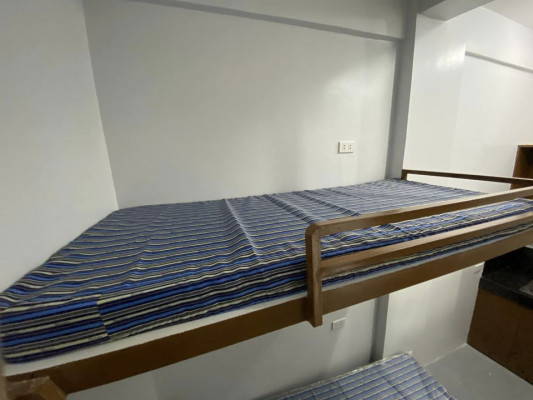 Bed Space and Apartment for Rent