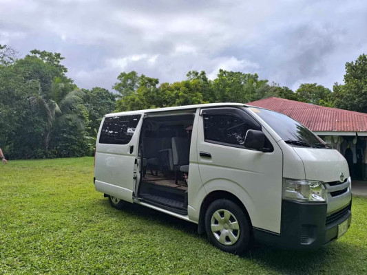 2024 Toyota hi ace