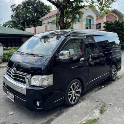 VAN FOR RENT - Super Grandia