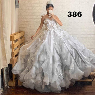 GOWN FOR RENT