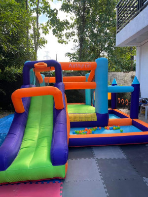 Inflatable pool for rent