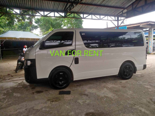2022 VAN FOR RENT with driver hi ace commuter