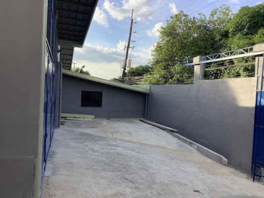 1100 sqm Warehouse For Lease in Marikina