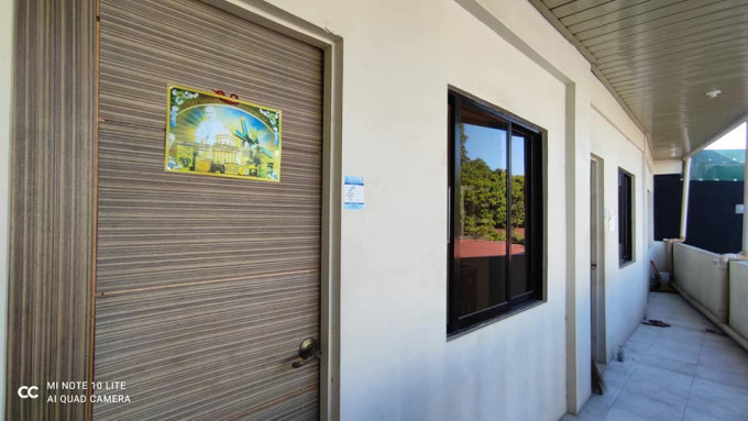 STUDIO TYPE APARTMENT FOR RENT (near southwoods)