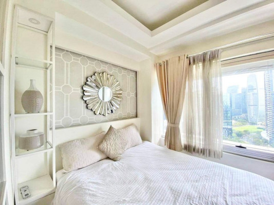 Stunning and Pet Friendly 1BR in BGC - Fairways Towers