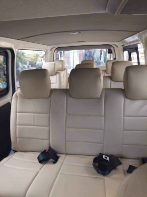 2022 VAN FOR RENT with driver hi ace commuter