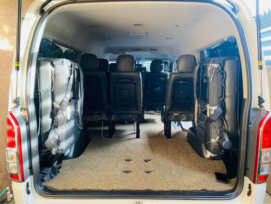 VAN FOR RENT