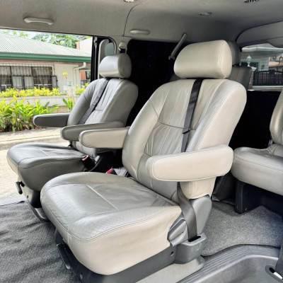 VAN FOR RENT - Super Grandia