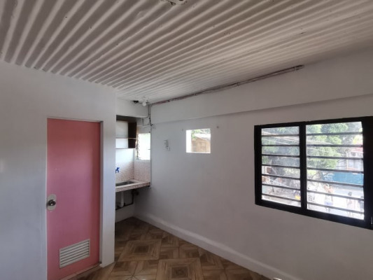 Studio 1 Bath Apartment/condo