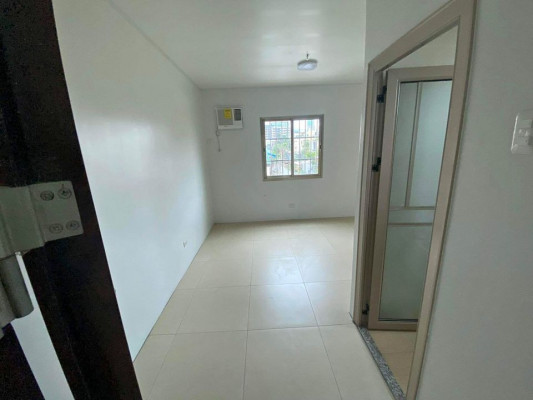 Room for Rent in Mabolo