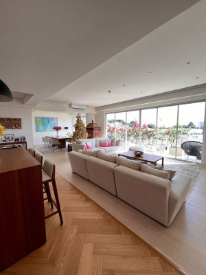 3 bedrooms in 32 Sanson Solihiya For Sale