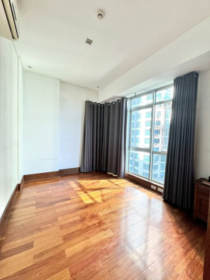 Sapphire Residences