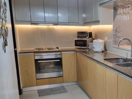 Fully furnished 3-bedroom condo with parking for sale at The Venice Luxury