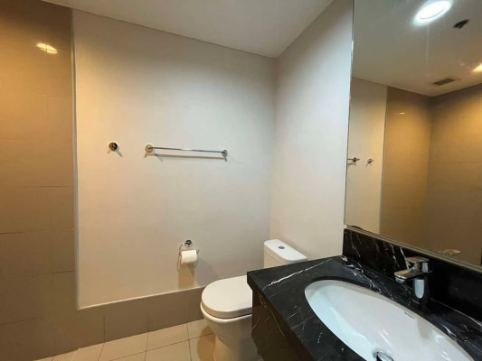 Semi-furnished Duo Suite